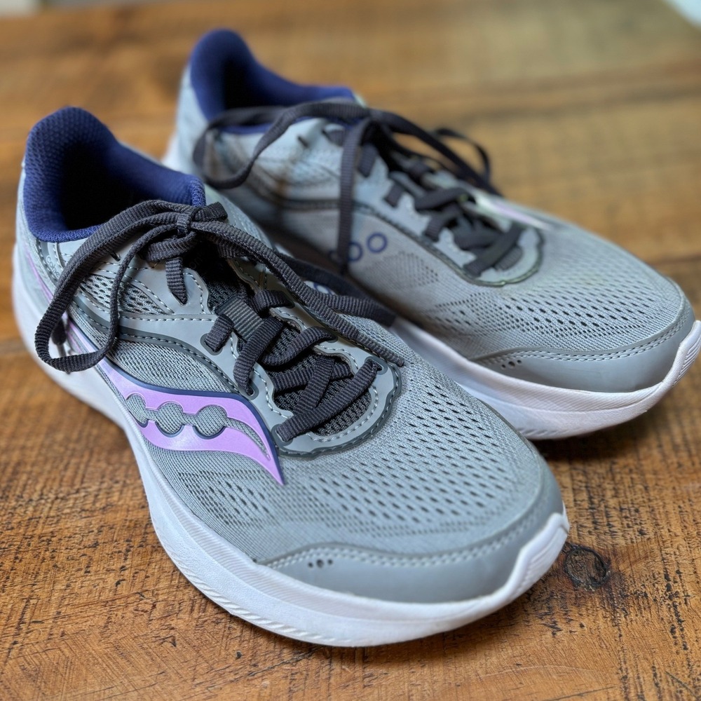 Saucony Womens Cohesion 18 Purple Gray Running Athletic Walking Shoes Size 7